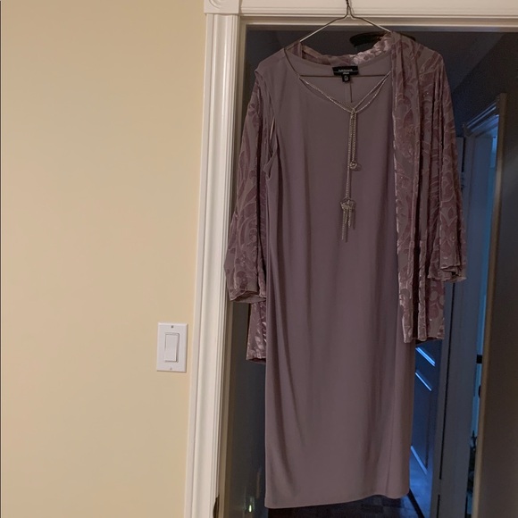 R&M Richards Jackets & Blazers - R&M RICHARDS 2-piece Dress And Jacket Set